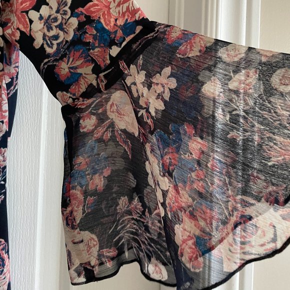 Dress - Picture 5 of 5